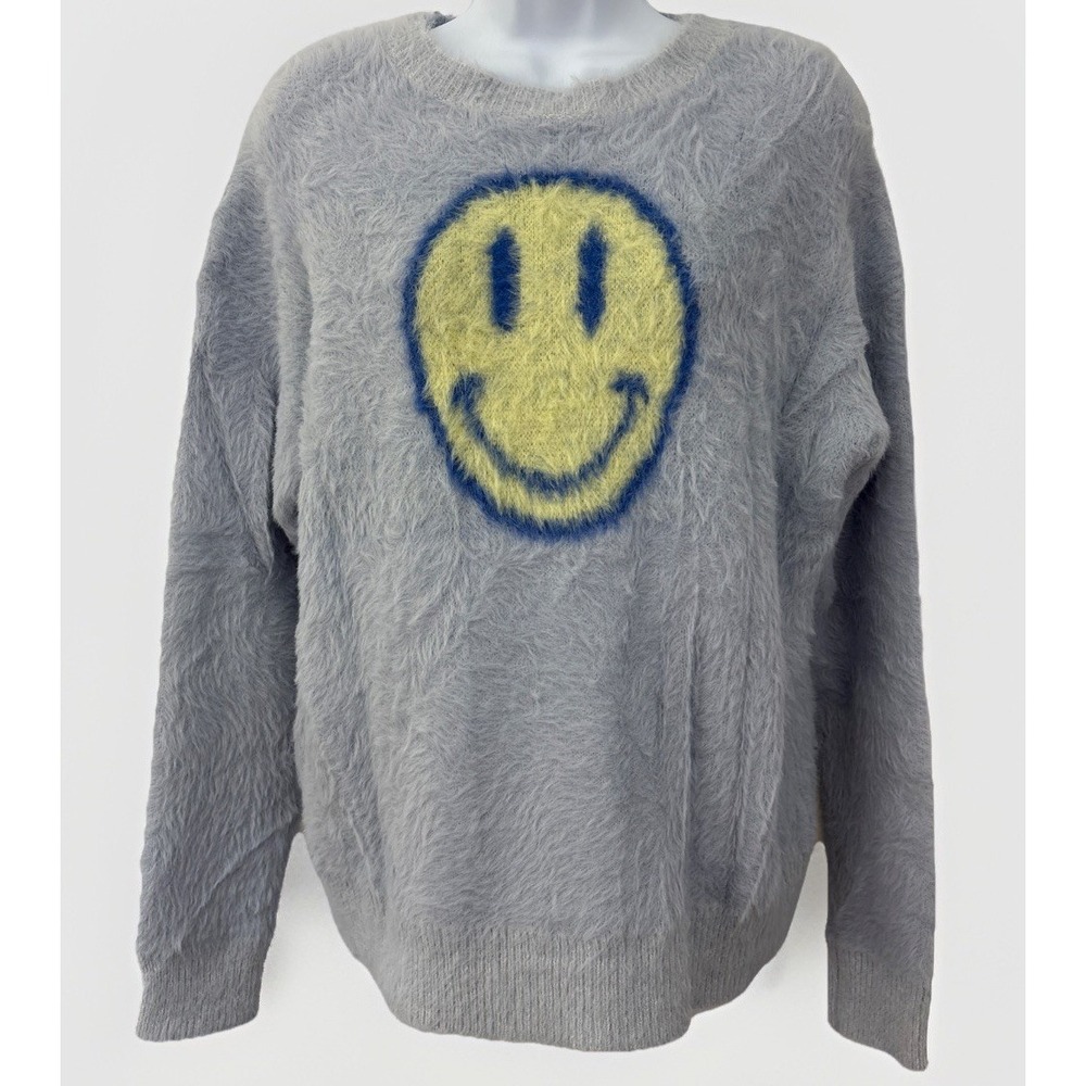 Miss Sparkling Soft Blue Gray Fuzzy Smiley Face Oversized Sz S Pullover Sweater